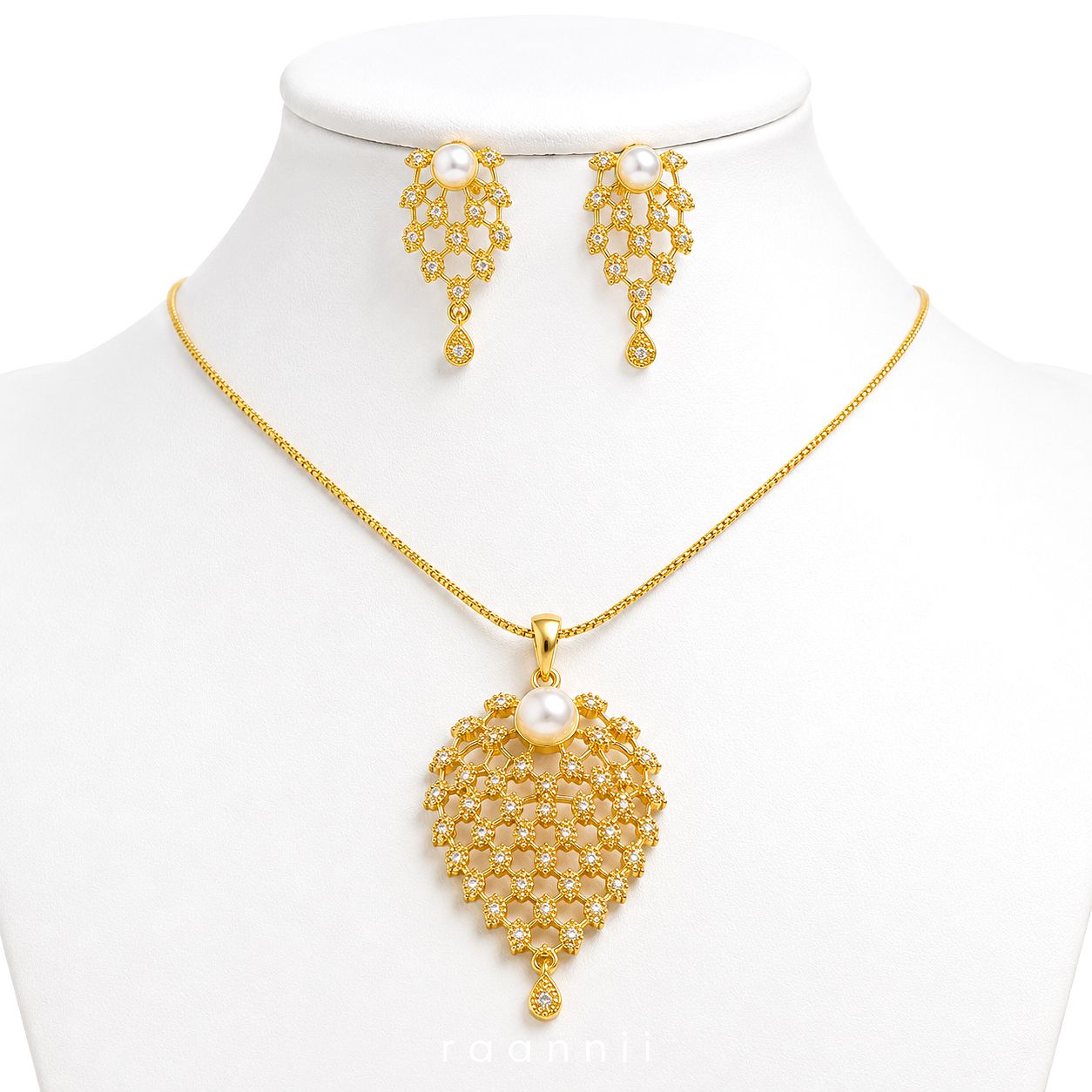 Raannii Jewelry Set Gold Plated Pearl Pendant Necklace and Drop Earrings for Women