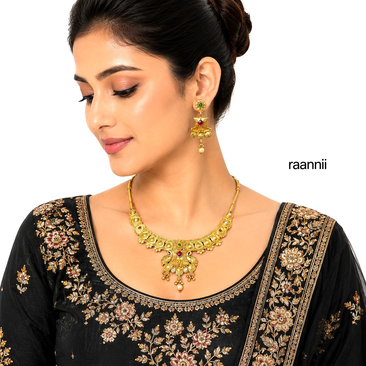 Raannii Traditional Antique Gold Necklace Set