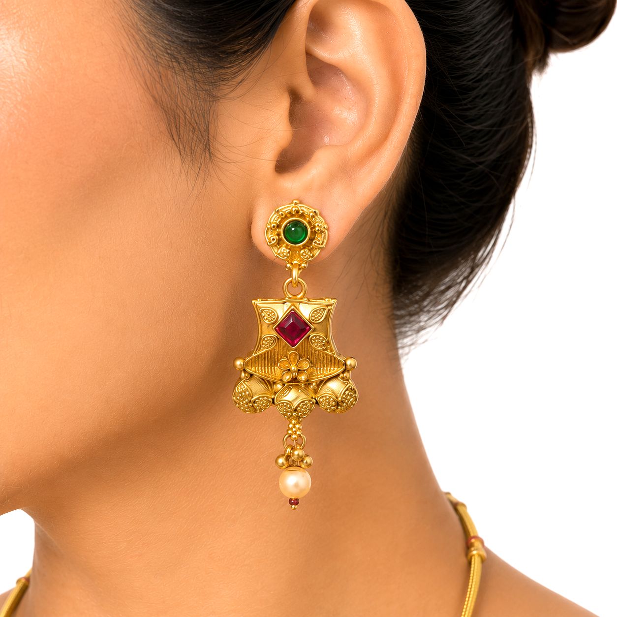 Raannii Traditional Antique Gold Necklace Set