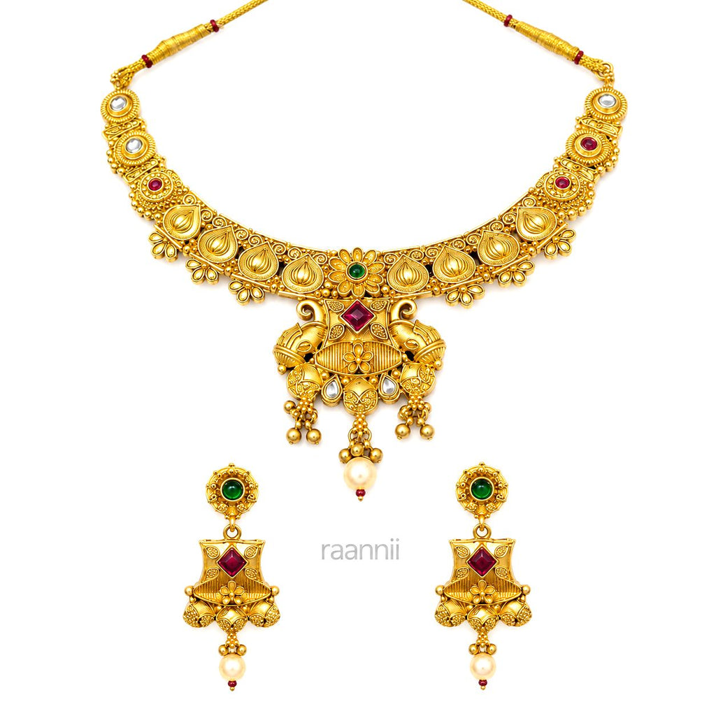 Raannii Traditional Antique Gold Necklace Set