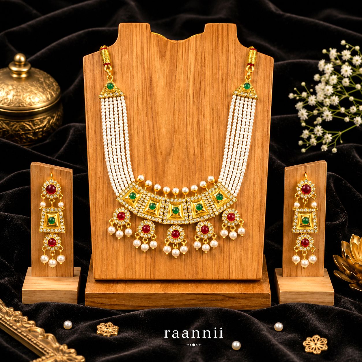 Raannii Pearl Heritage Choker Necklace Set
