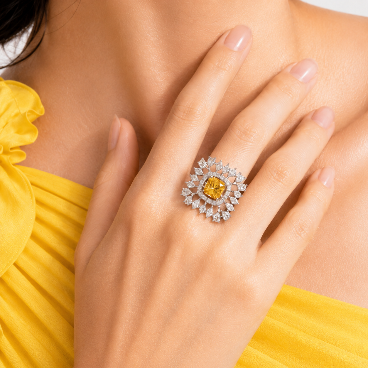 Raannii - Ring Gold Plated Yellow Crystal Sunburst Statement Adjustable Ring for Women