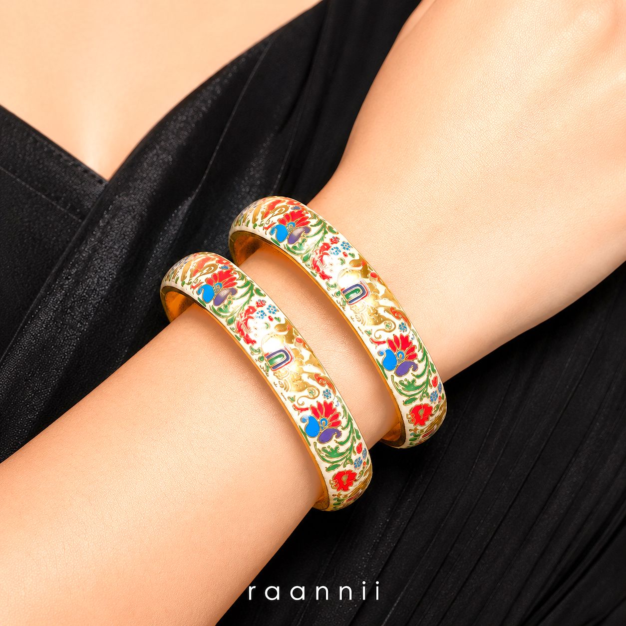 Raannii Floral Printed Enamel Bangles (Pair) – Designer Ethnic Kada Set
