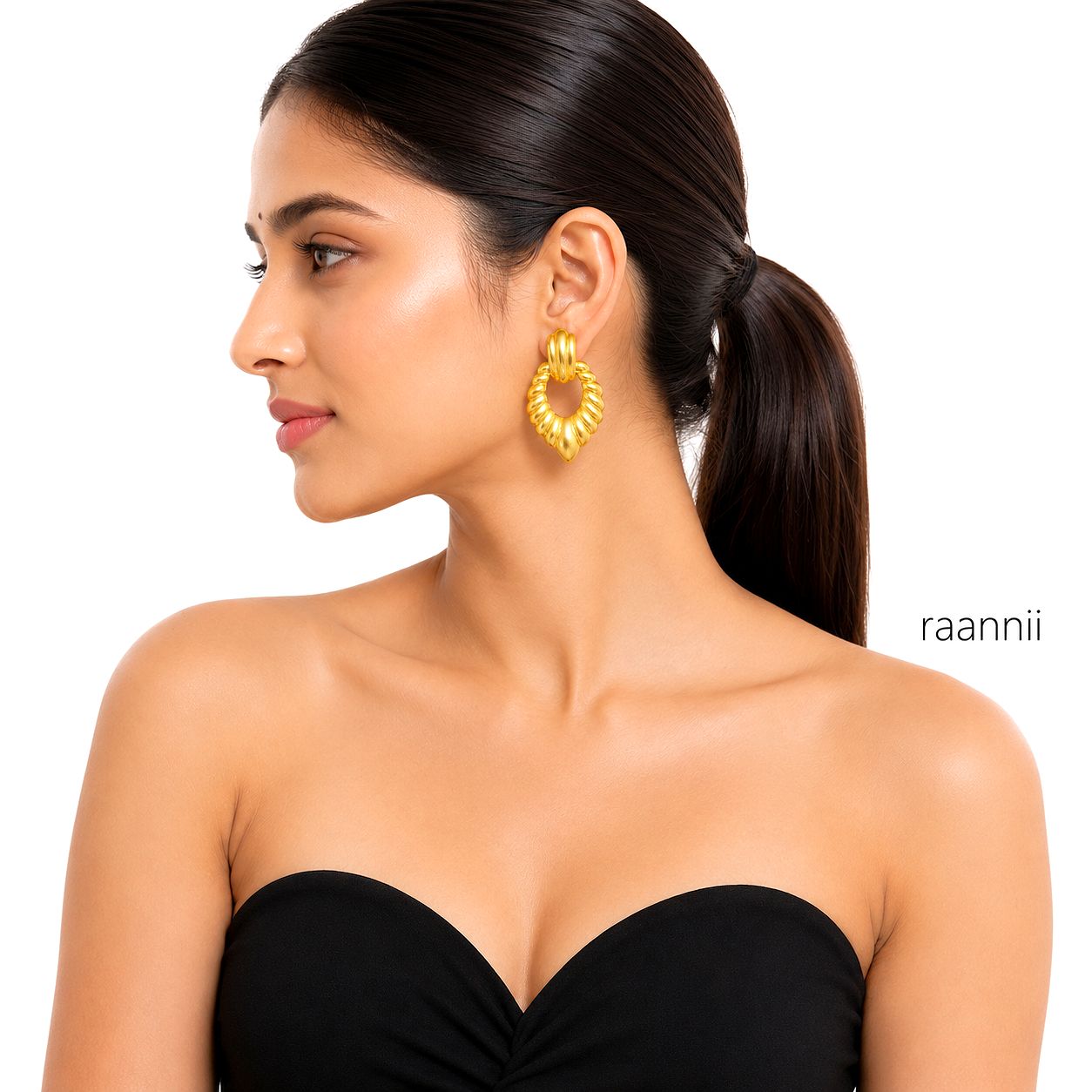 Raannii Statement Gold Hoop Earrings (Bold Twisted Drop Design)
