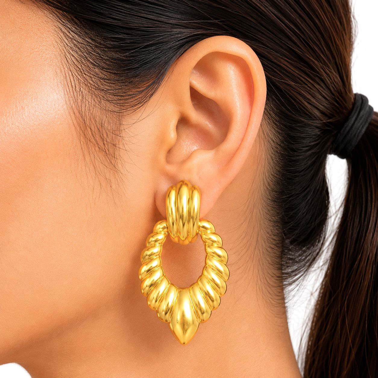 Raannii Statement Gold Hoop Earrings (Bold Twisted Drop Design)